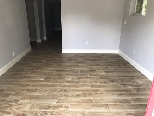 Photo - 1418 Avenue K