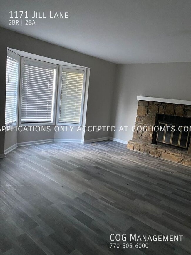 Photo - 1171 Jill Ln SW