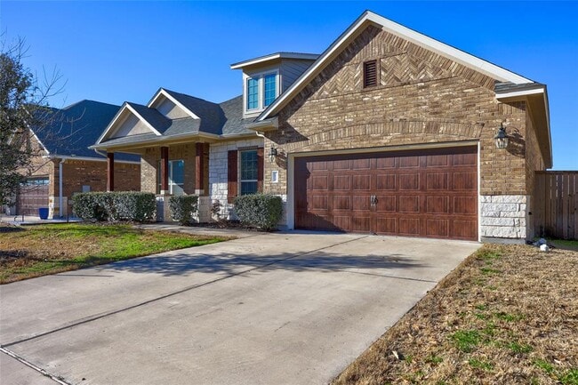 Photo - 3030 Isabella Ln