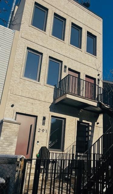 Photo - 291 18th St Unit 1