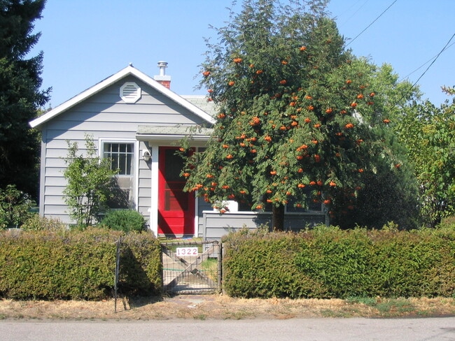 Building Photo - Centrally Located Home on Corner Lot with Small Pets Considered