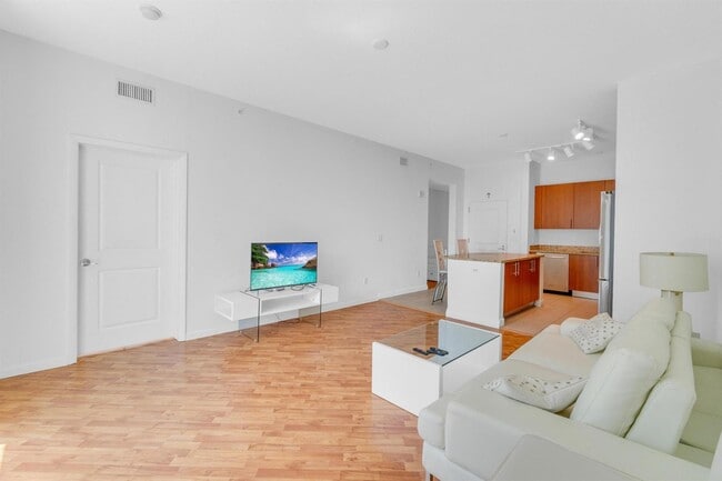 Photo - 1945 S Ocean Dr Unit 502