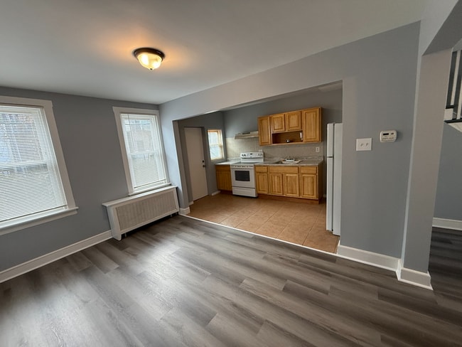 Photo - 4XX Delphine St