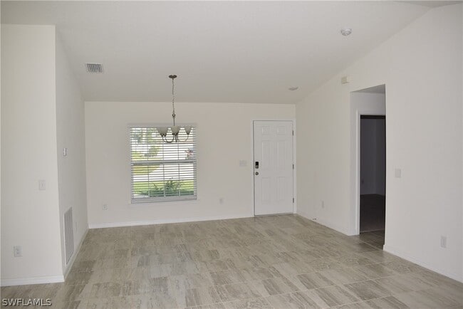 Photo - 3437 Renault Cir