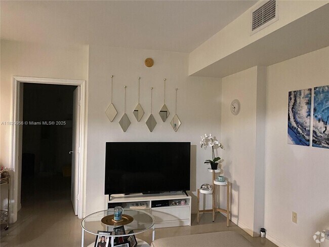 Building Photo - 1 Glen Royal Pkwy Unit 1503 Rental