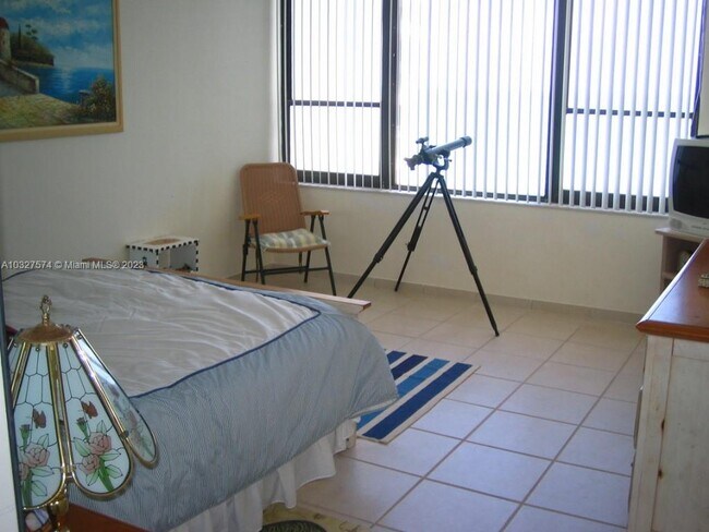 Photo - 3505 S Ocean Dr Unit 921