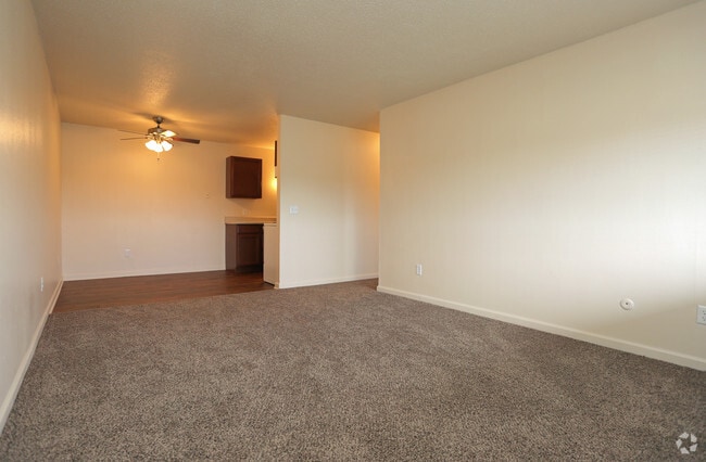 Woodlawn Park Apartments