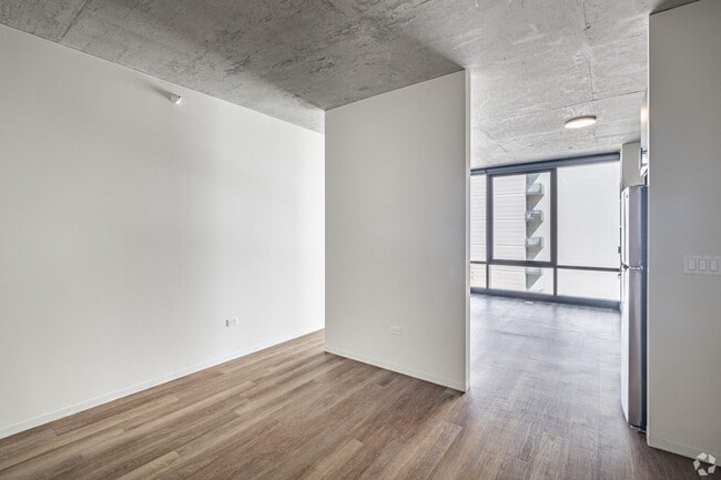 50 E 14th St