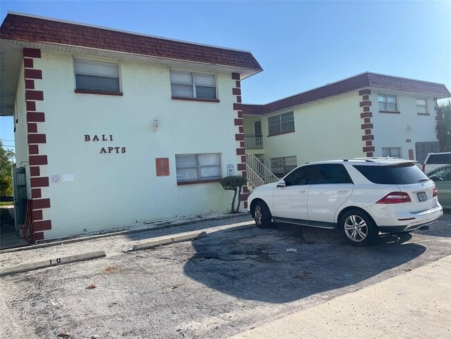 Building Photo - 105 11th Ave Unit 10 Rental
