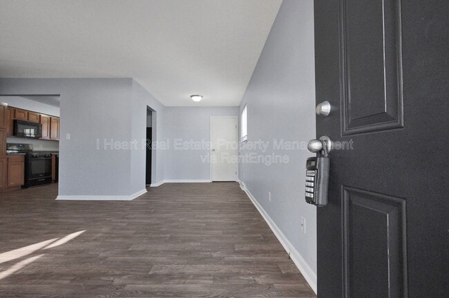 Photo - 472 Buena Vista Ave