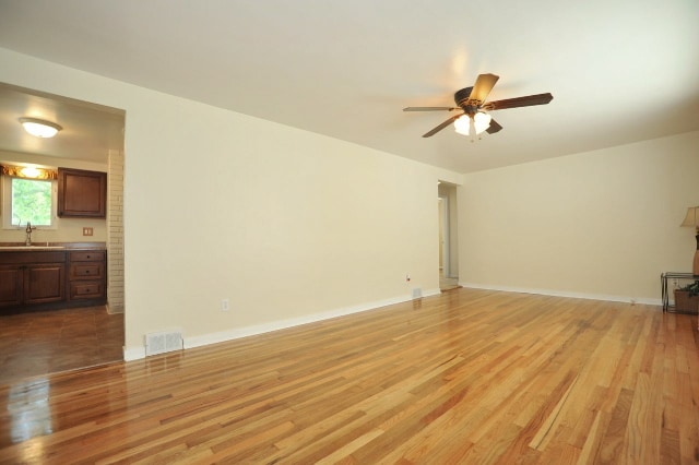 Photo - 1440 Barr Ave