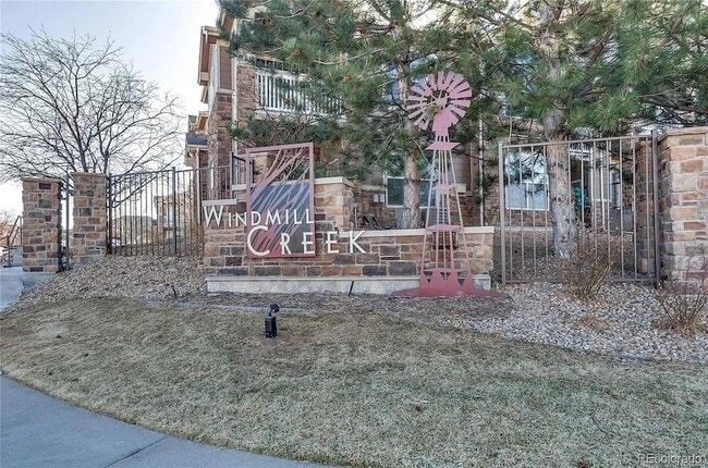 Building Photo - 7440 S Blackhawk St Unit 12-304