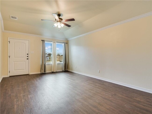 Photo - 113 Calvin Smith Ln.