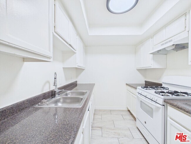 236 S Ave 55 Unit C