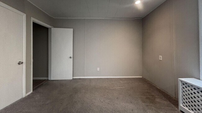 Photo - 3950 Dungan St Unidad 2