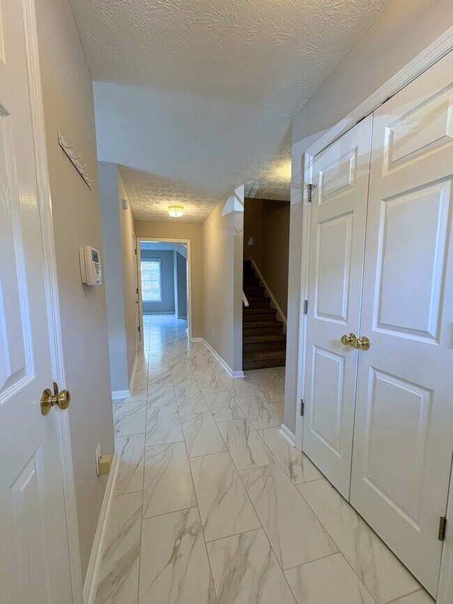 Photo - Donahue Crossing Condominiums #1409 Unit 1409