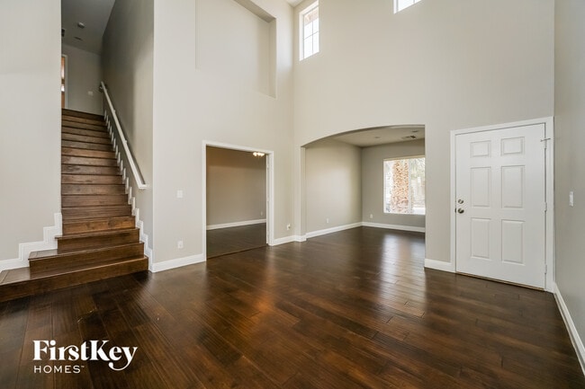 Photo - 5520 Latrobe Bluff St