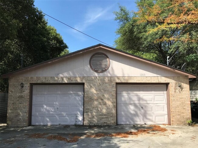 Building Photo - 1303 N Bishop St