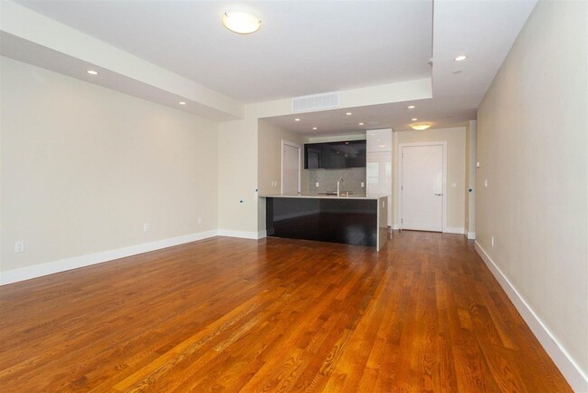 Photo - 906 E 2nd St Condo Unit 110
