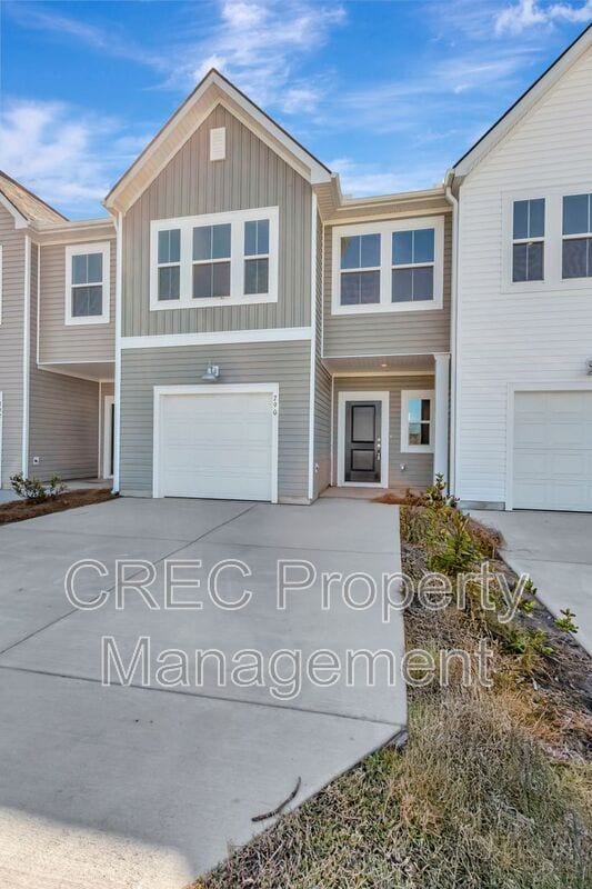 Photo - 790 Ridgley Dr