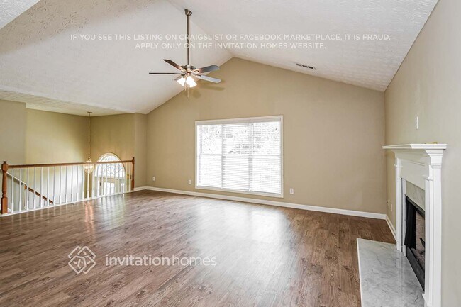 Photo - 1652 Tunbridge Ln