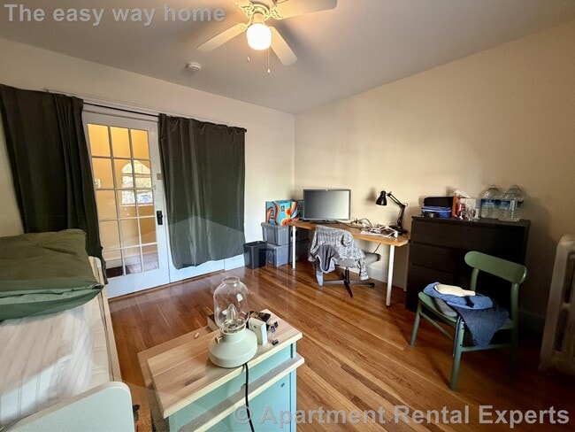 11 Ellery St Unit 3