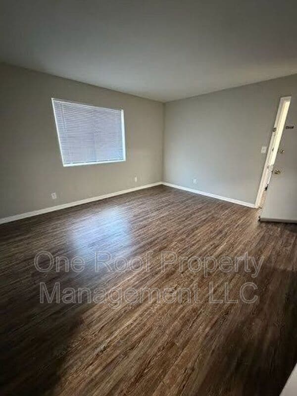 Building Photo - 636 N 31 St Unit D