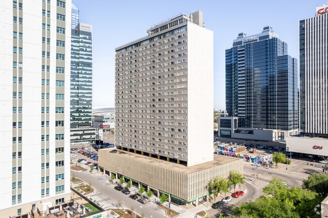 Building Photo - Mainstreet Tower