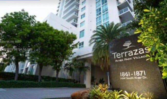 Photo - 1861 NW S River Dr Unit 1502
