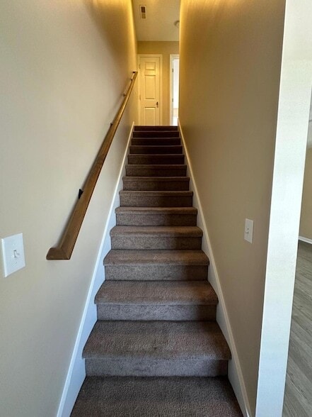 Photo - 2346 Grovers Mill Ct SE