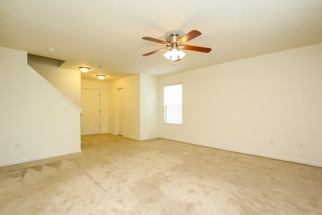 Photo - 1192 N Aberdeen Dr