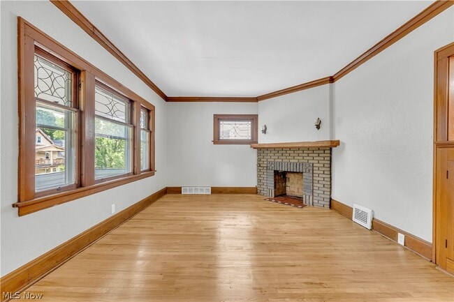 Photo - 3904 W 18th St Unidad 2/UP