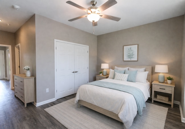 South Oak Apartments