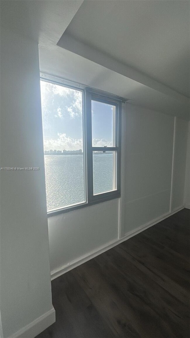 Photo - 7545 E Treasure Dr Condo Unit 9G