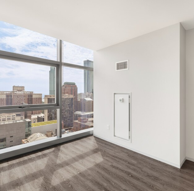 Photo - 720 S Clark St Unit 1611