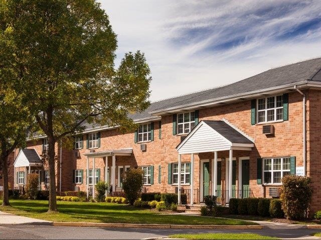 Photo - Dorchester Manor Apartments