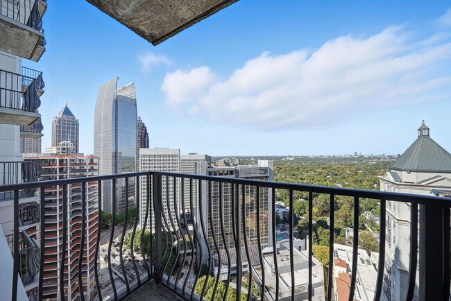Photo - Penthouse Living in Midtown! Unit PH404