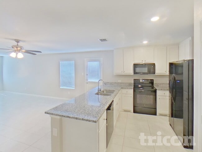 Photo - 116 Cornstalk Ln