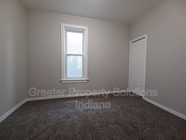 Photo - 1719 Sheridan Ave