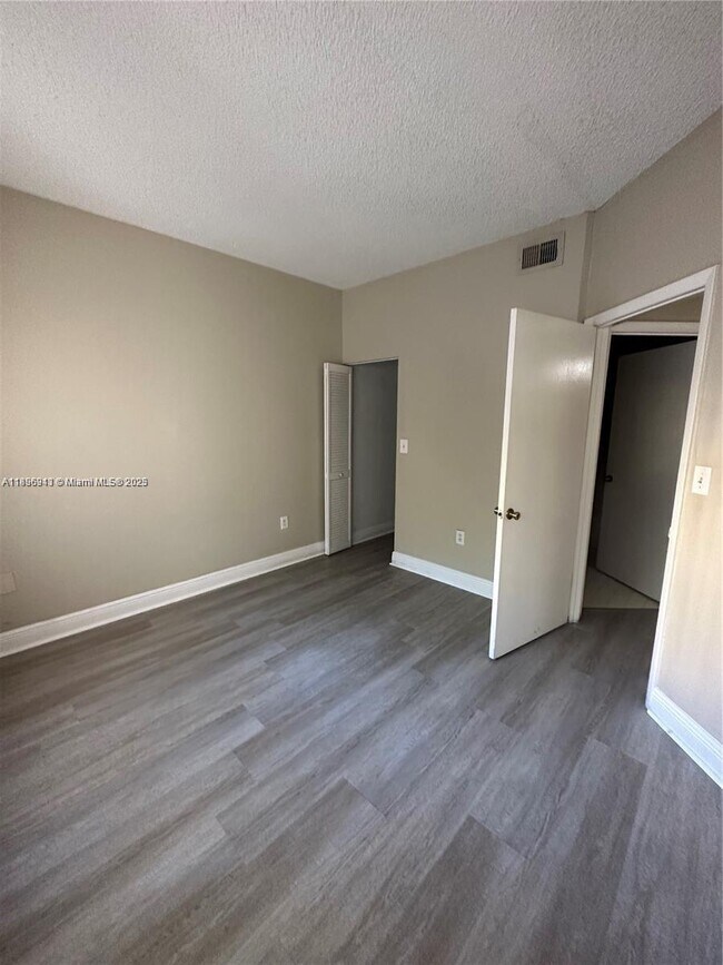 Photo - 2445 SW 18th Terrace Unit 1002