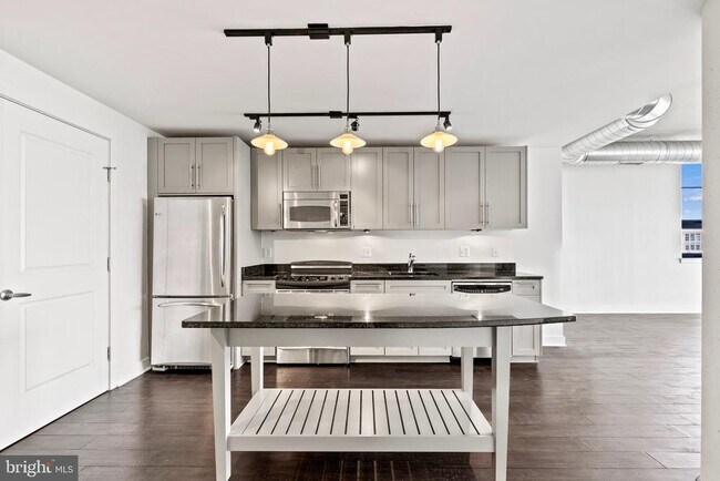 Photo - 2125 14th St NW Unit 702