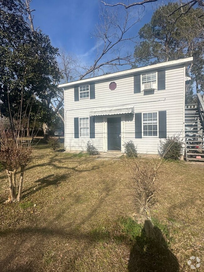 Building Photo - 11 Strozier St Unit 2 Rental