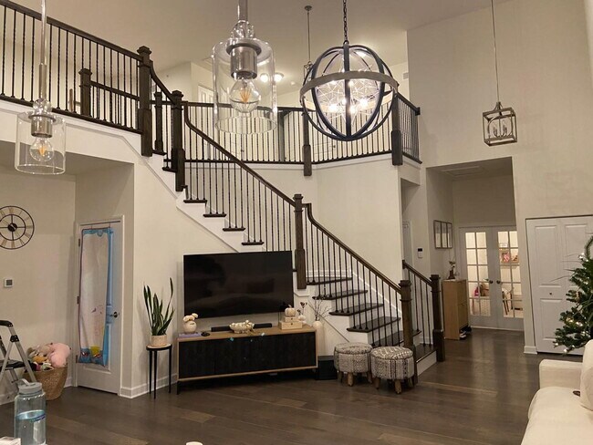 Photo - 513 Pershing Ct