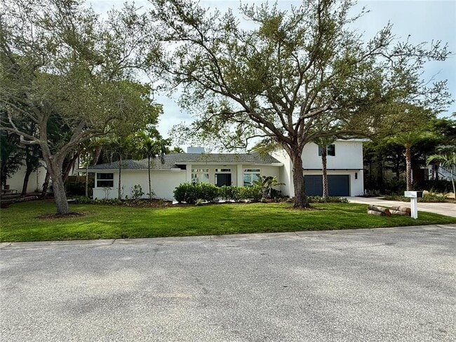 Photo - 1359 Harbor Dr
