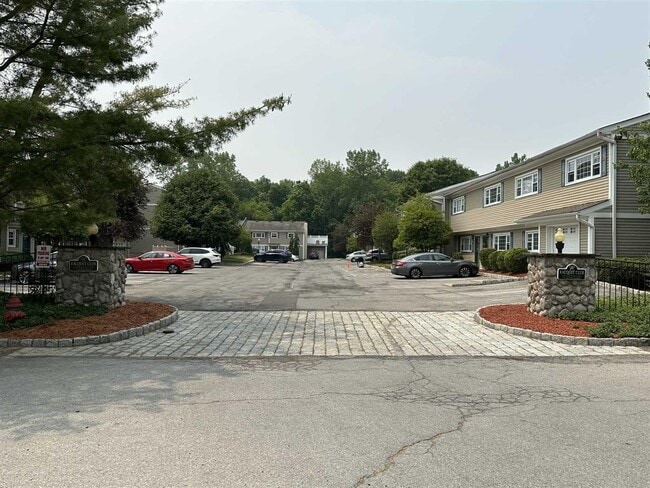 Photo - 375 Salt Point Turnpike Townhome