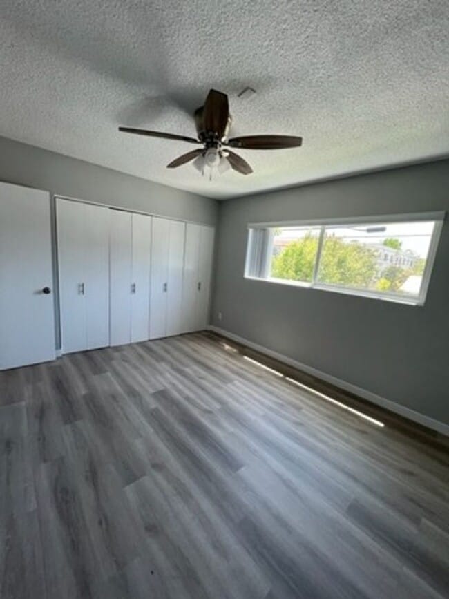 Photo - 12345 Oxnard St Unit 06
