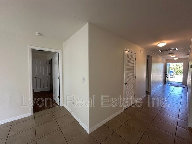 Photo - 5521 Gillot Blvd