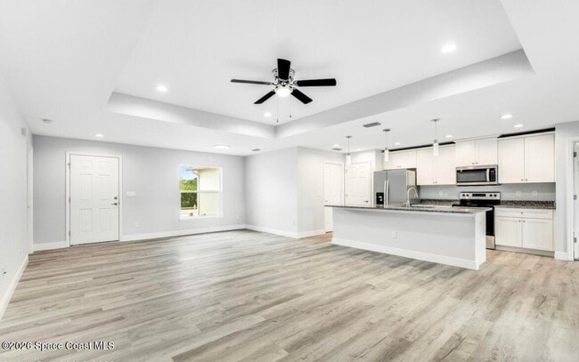 Photo - 379 Wilton Ave SW