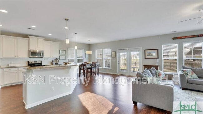 Photo - 92 Crystal Lake Dr