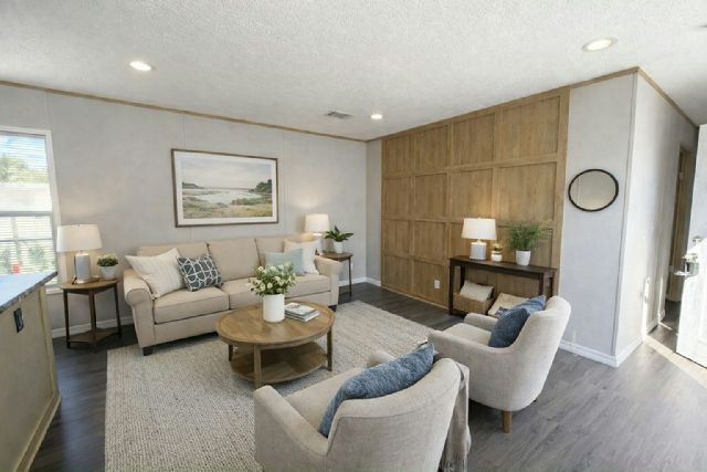 Photo - 1724 Jolly Ave